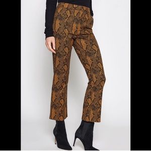 Joie Marcena B Cropped Ankle Pants Snake Print Women’s Size 2 28” x 26”